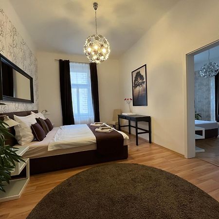 Beautiful Apartments In Прага Экстерьер фото