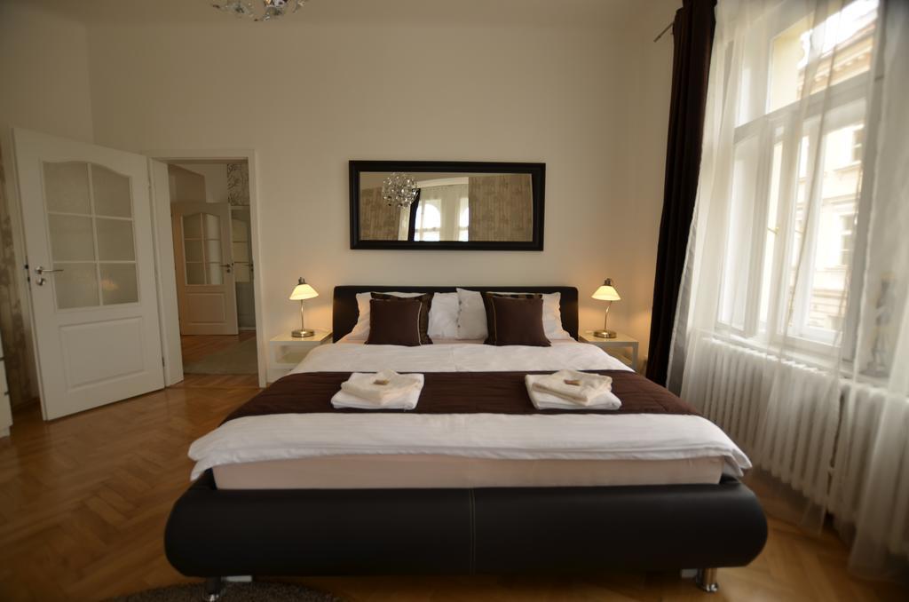 Beautiful Apartments In Прага Экстерьер фото