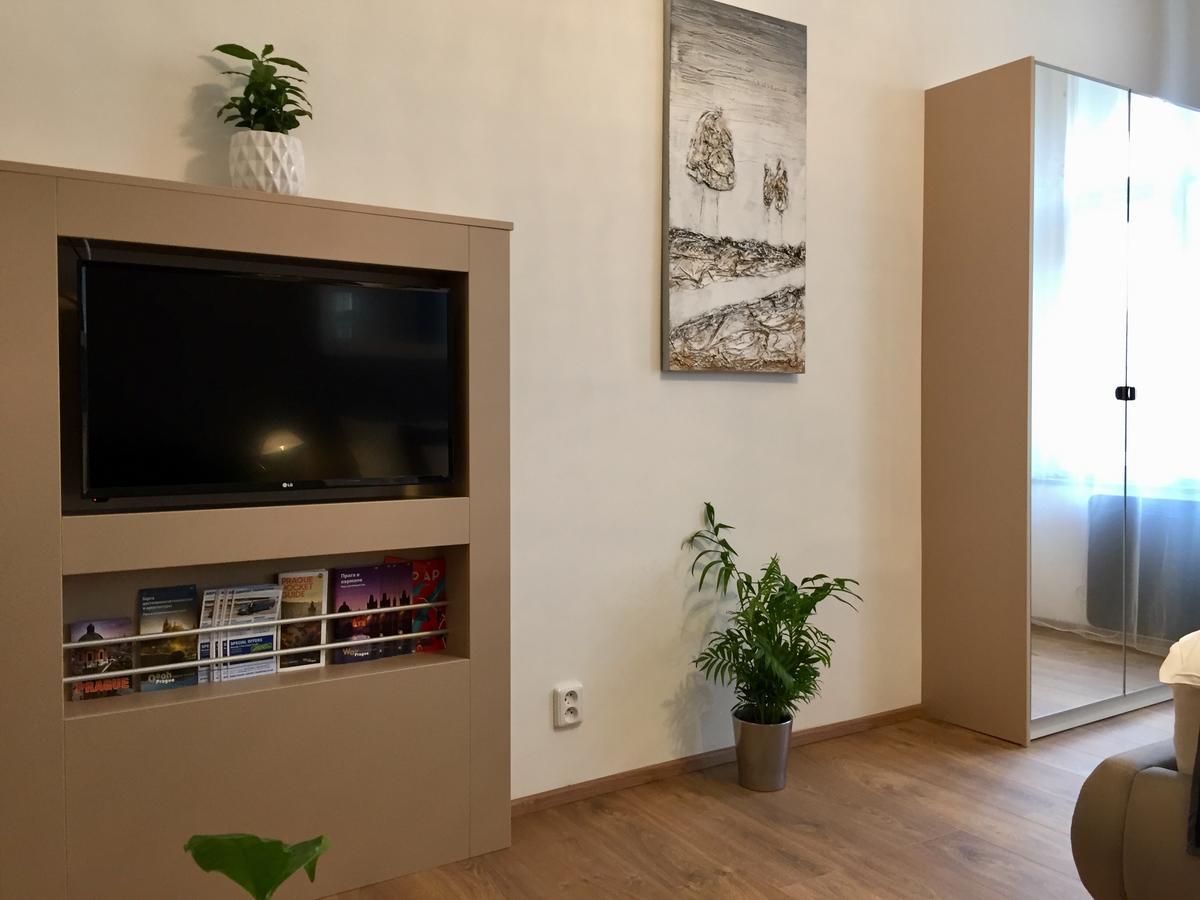 Beautiful Apartments In Прага Экстерьер фото